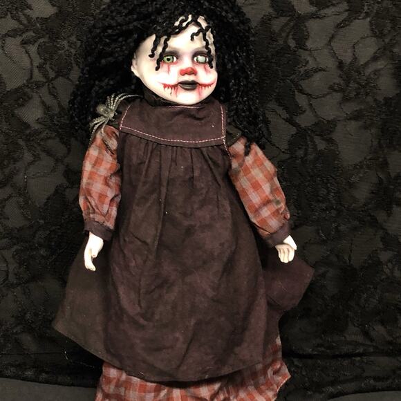 OOAK Creepy Odd 14” Raggedy Annie Clown Gothic Doll Halloween Horror Art Doll - Picture 5 of 10